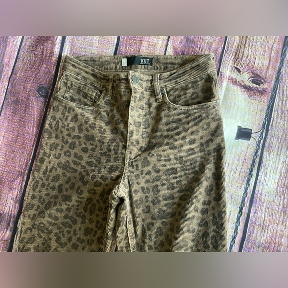 Mom Jean - Picture 2 of 8